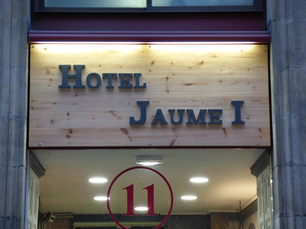 Hotel Jaume I Barcelona Bagian luar foto