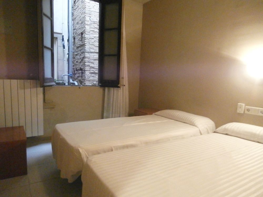 Hotel Jaume I Barcelona Bagian luar foto