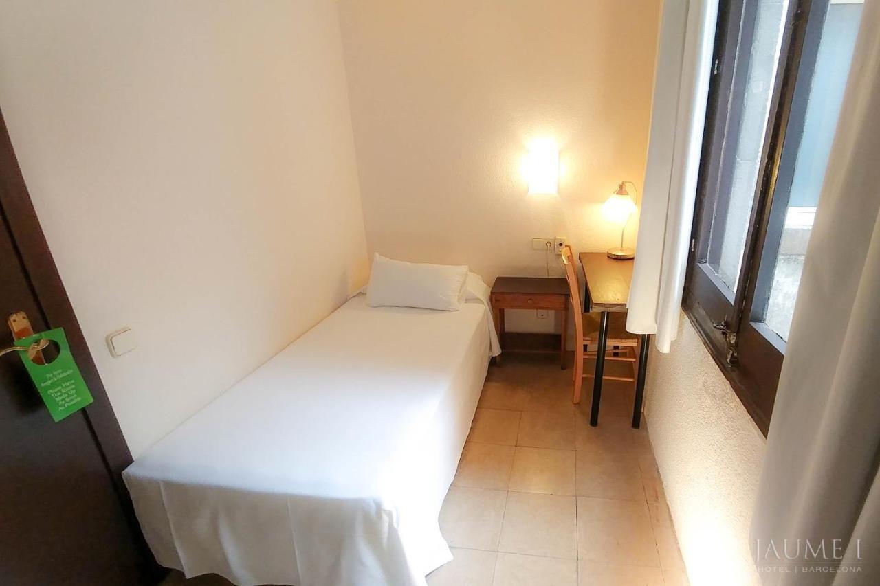 Hotel Jaume I Barcelona Bagian luar foto