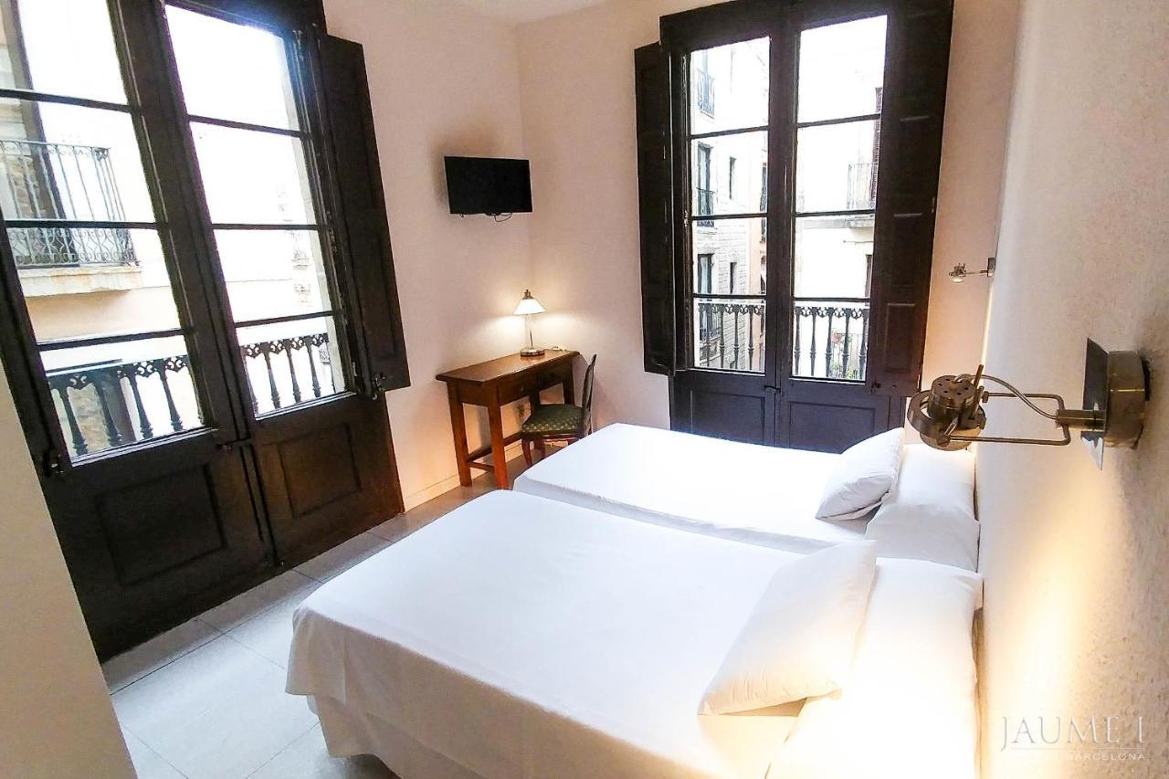 Hotel Jaume I Barcelona Bagian luar foto