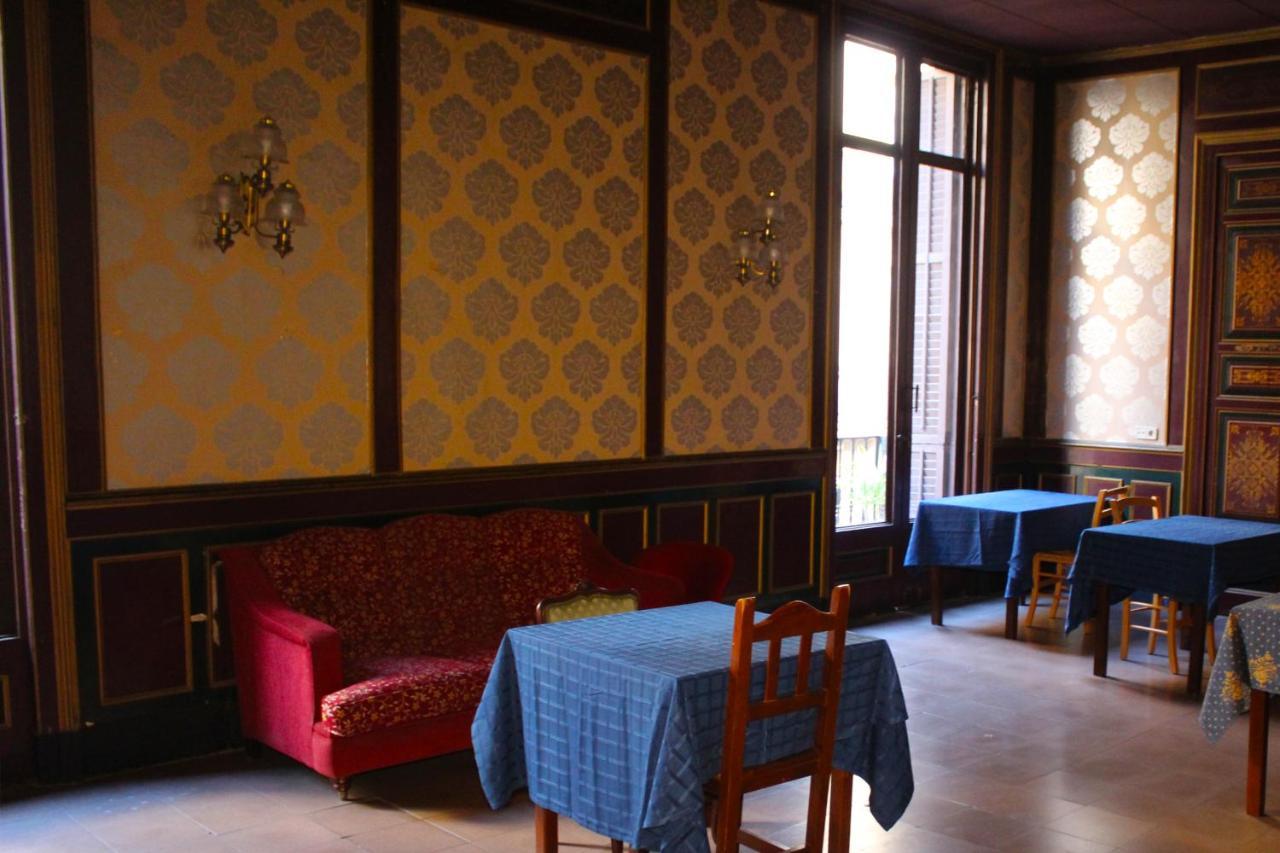 Hotel Jaume I Barcelona Bagian luar foto
